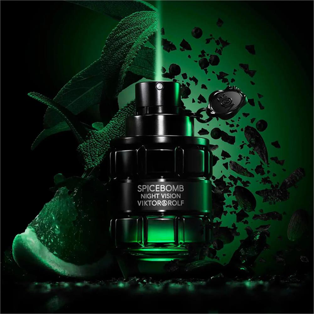Viktor & Rolf Spicebomb オードトワレ 90ml Viktor & Rolf Spicebomb Night Vision Perfum 90ml | Jarrolds, Norwich